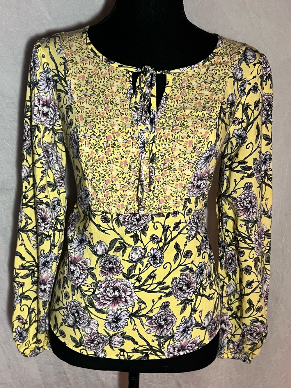 Women's Yellow Floral Tie-Neck Blouse